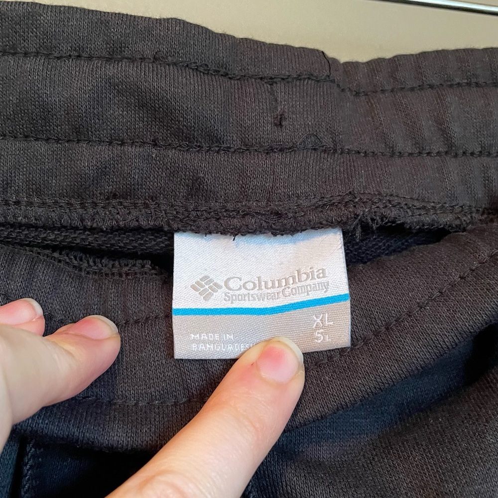 NWT Columbia Sz XL Trek French Terry Women’s Black White 5” Inseam Short Ret $50 - Picture 7 of 10